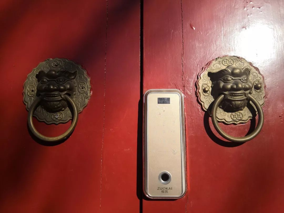 隐巷晚livehouse北京,隐巷民宿大床房