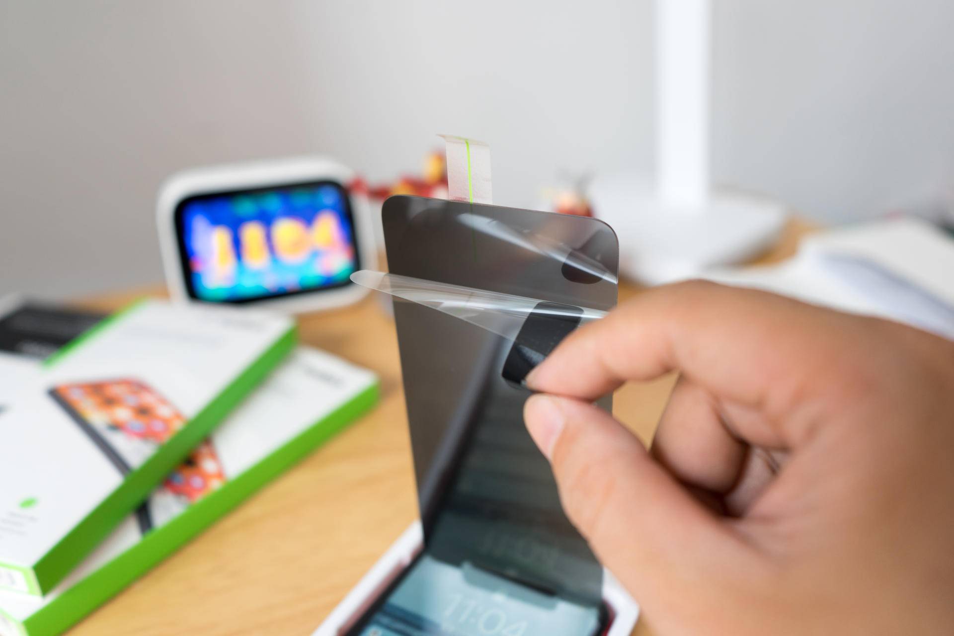 苹果手机贴膜防窥膜,苹果手机防窥膜真人讲解