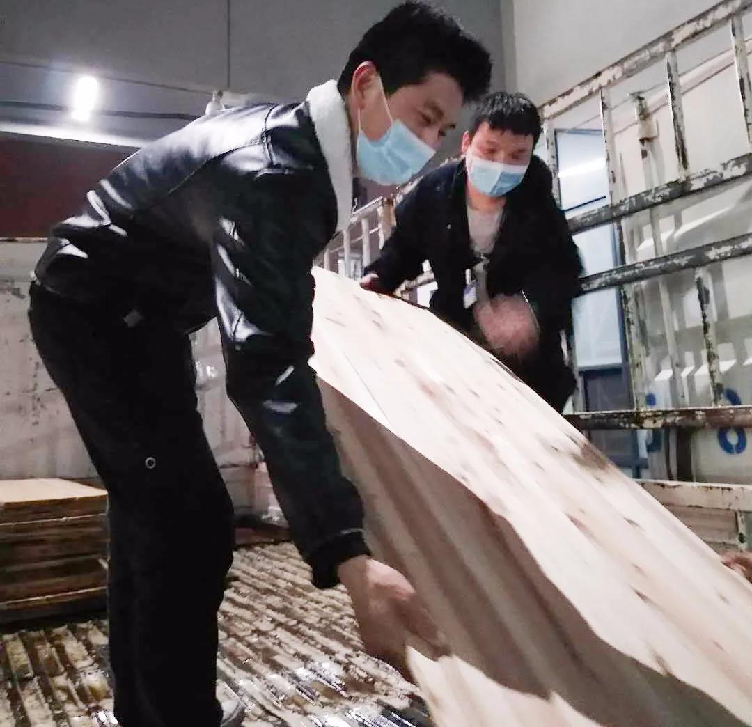 「我爱你，纳杰」致敬，纳杰最可爱的人