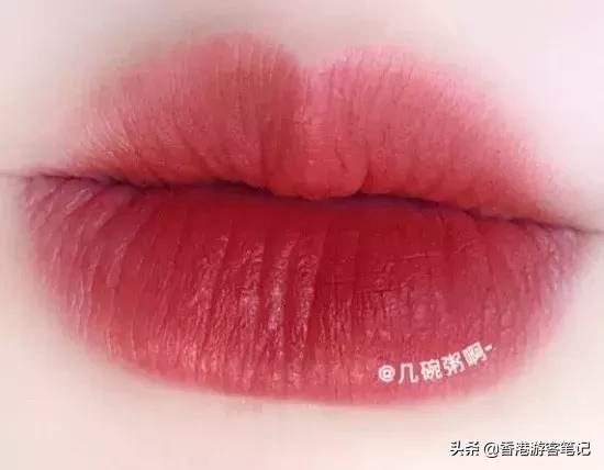 涂mac嘴巴辣,涂mac小辣椒的美女