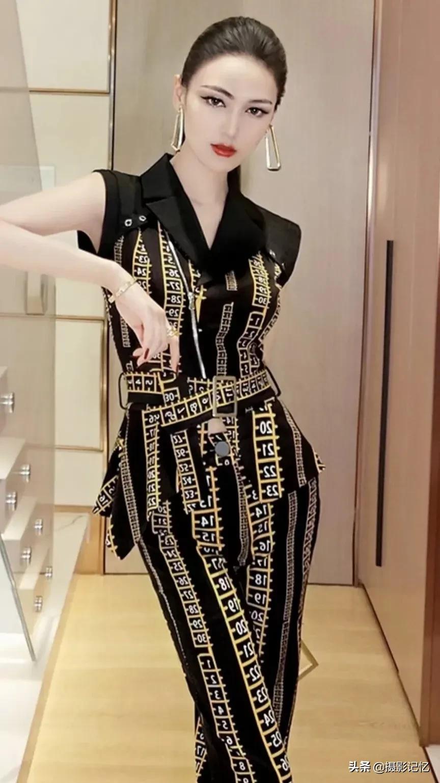 丽人行女孩版,丽人行身韵组合