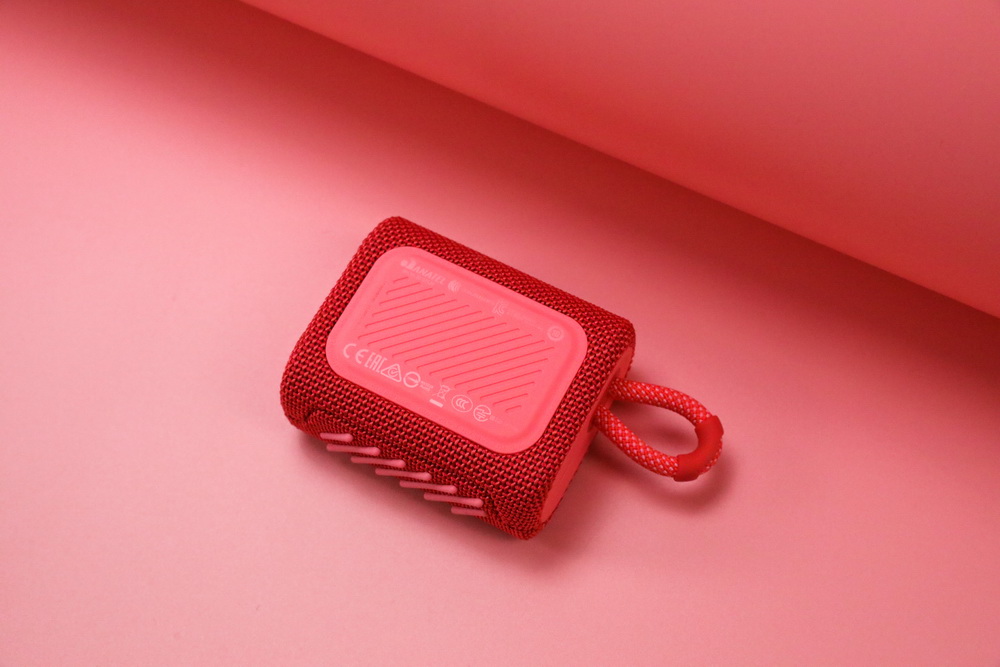 jblgo3音乐金砖测评,jblgo3音乐金砖三代拆解