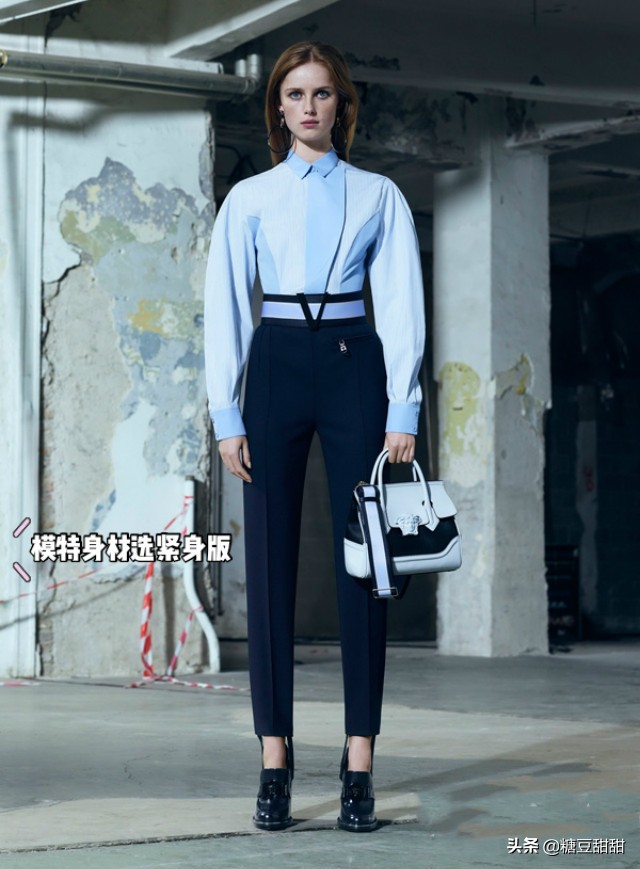 打底连脚裤穿搭技巧简单又好看,踩脚裤时尚穿搭