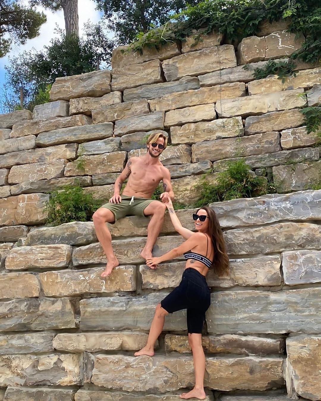 巴萨阵容皮克,皮克伤退巴萨