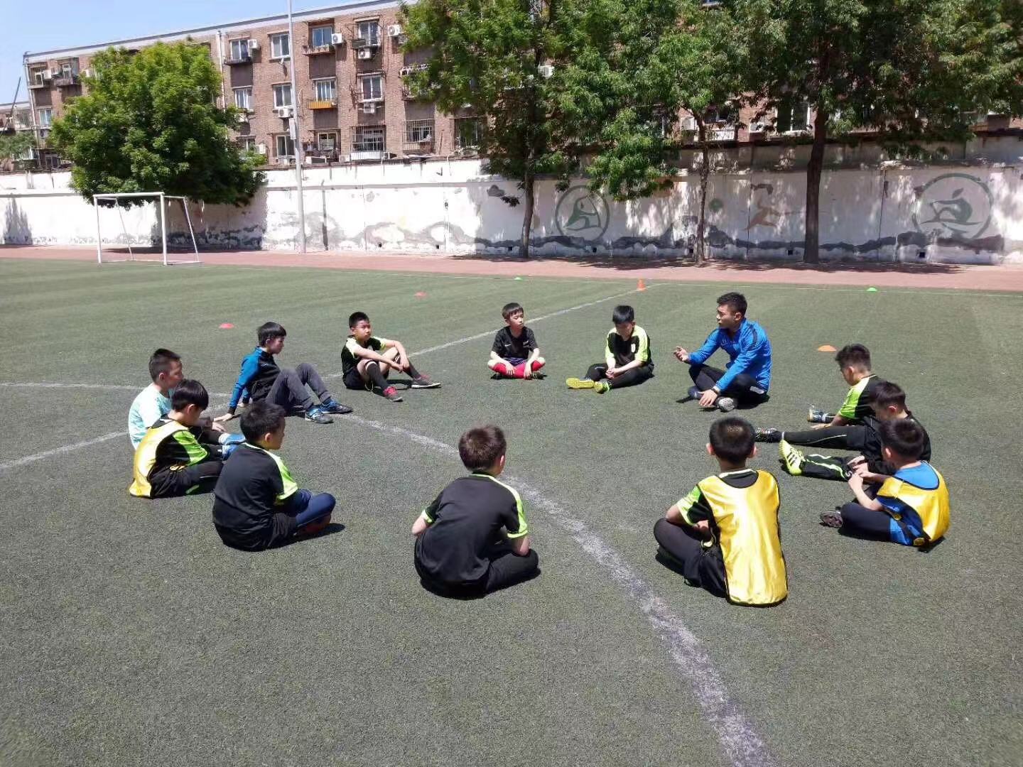 中国大空翼：7年后重返足坛道出行业实情（连载2）