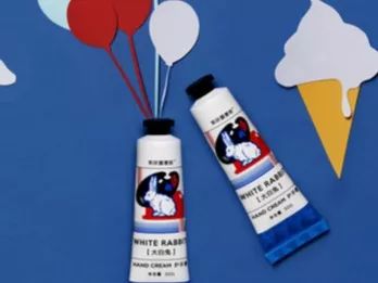 999皮炎平口红产品介绍,六神花露水与rio联名大白兔奶糖