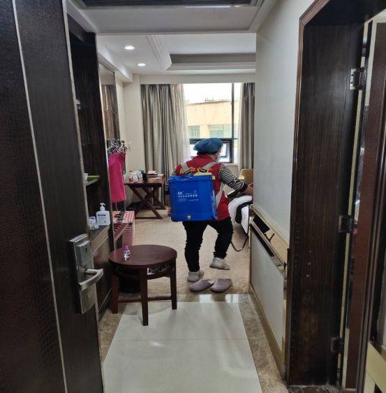 战疫中的志愿者,战疫志愿者