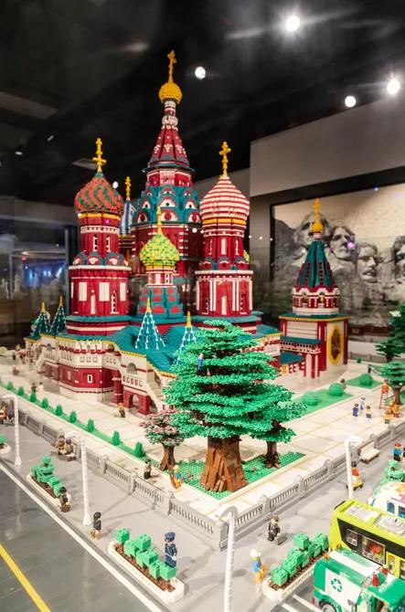 鍗佸ぇ鐑棬浜插瓙涔愬洯娣卞湷,鏂ヨ祫涓や嚎鐨勬父涔愬洯