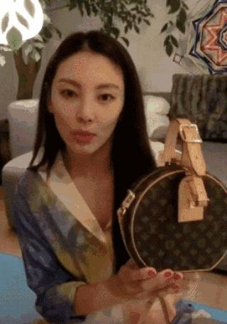 2021十款必买小众轻奢包包有哪些,小众包包品牌推荐高级感