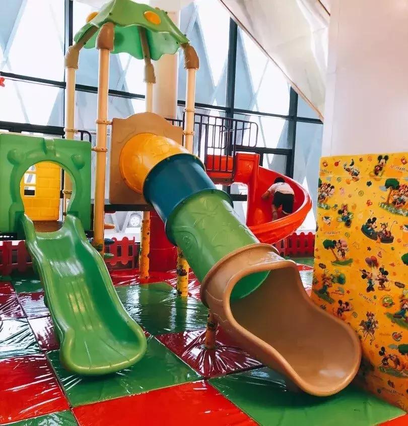 梅村服务区女士专用停车位,梅村服务区女士停车位