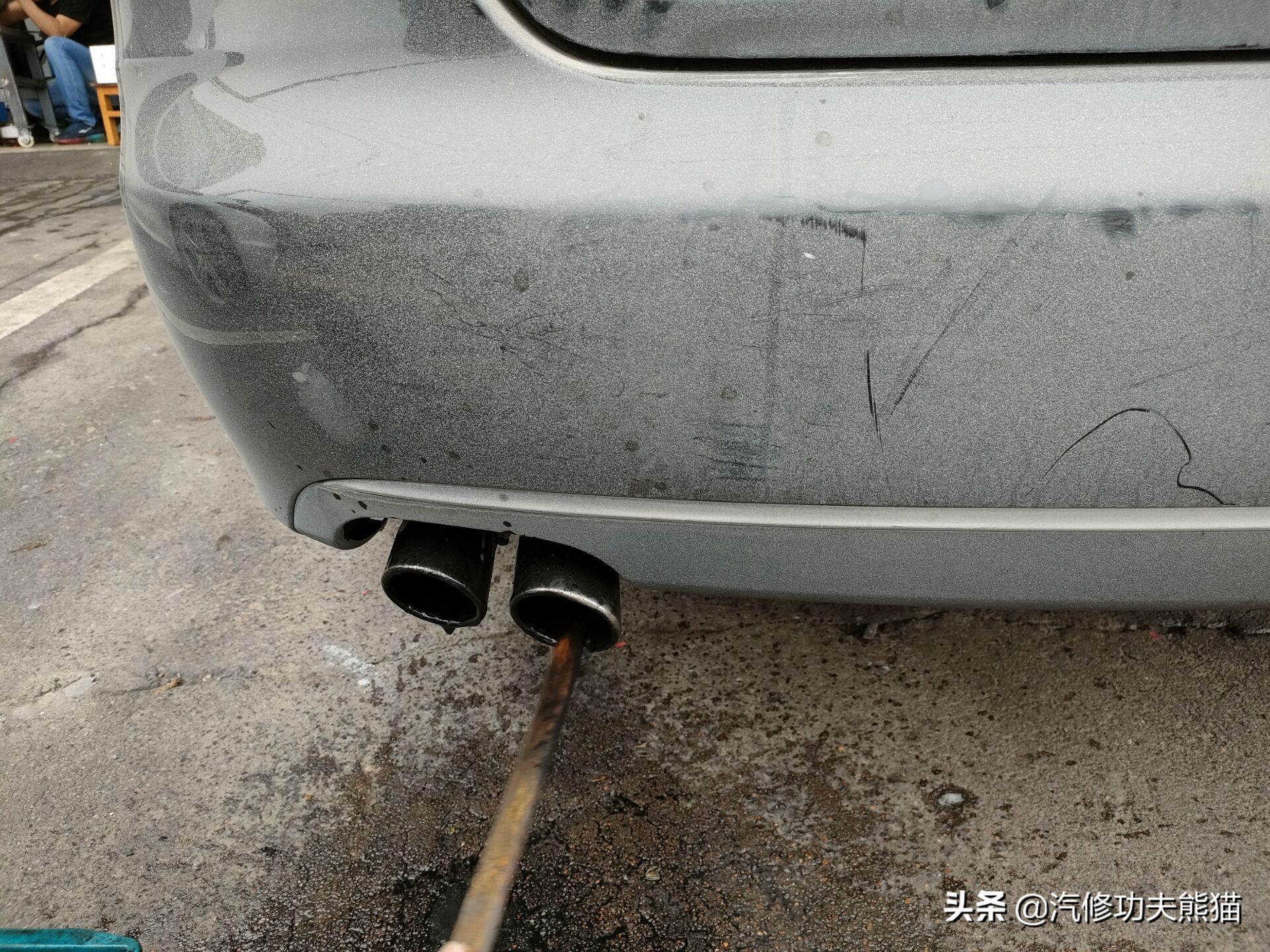 2013奥迪a4l烧机油怎么解决,奥迪a4l哪一款开始烧机油不严重