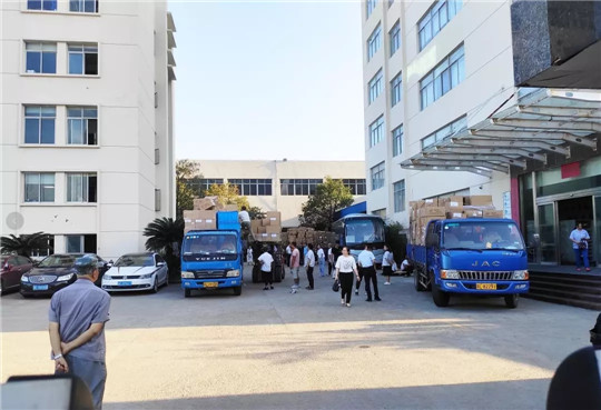 郭威事件,国威被带走