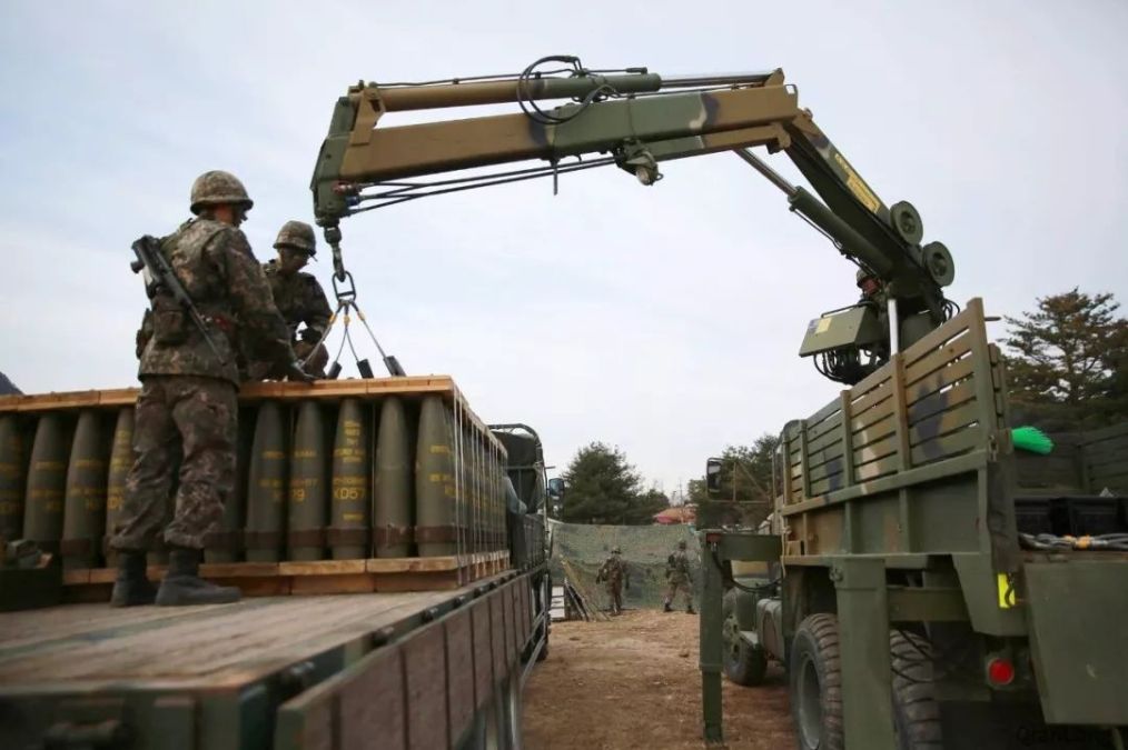 一发迫击炮的炮弹威力有多大,一炮炸平足球场155毫米炮弹