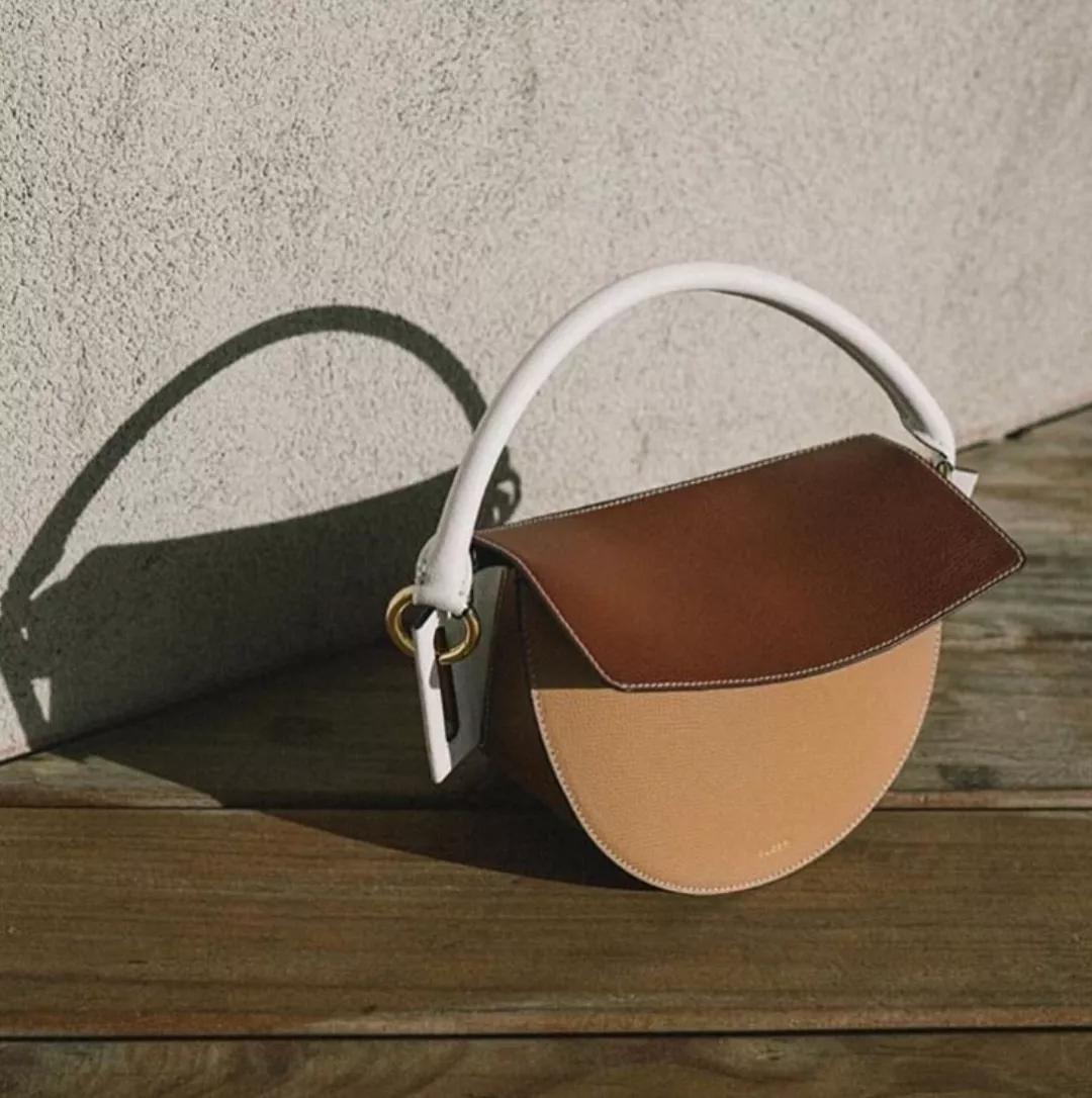 值得入手千元的包包,最值得买的十款轻奢包