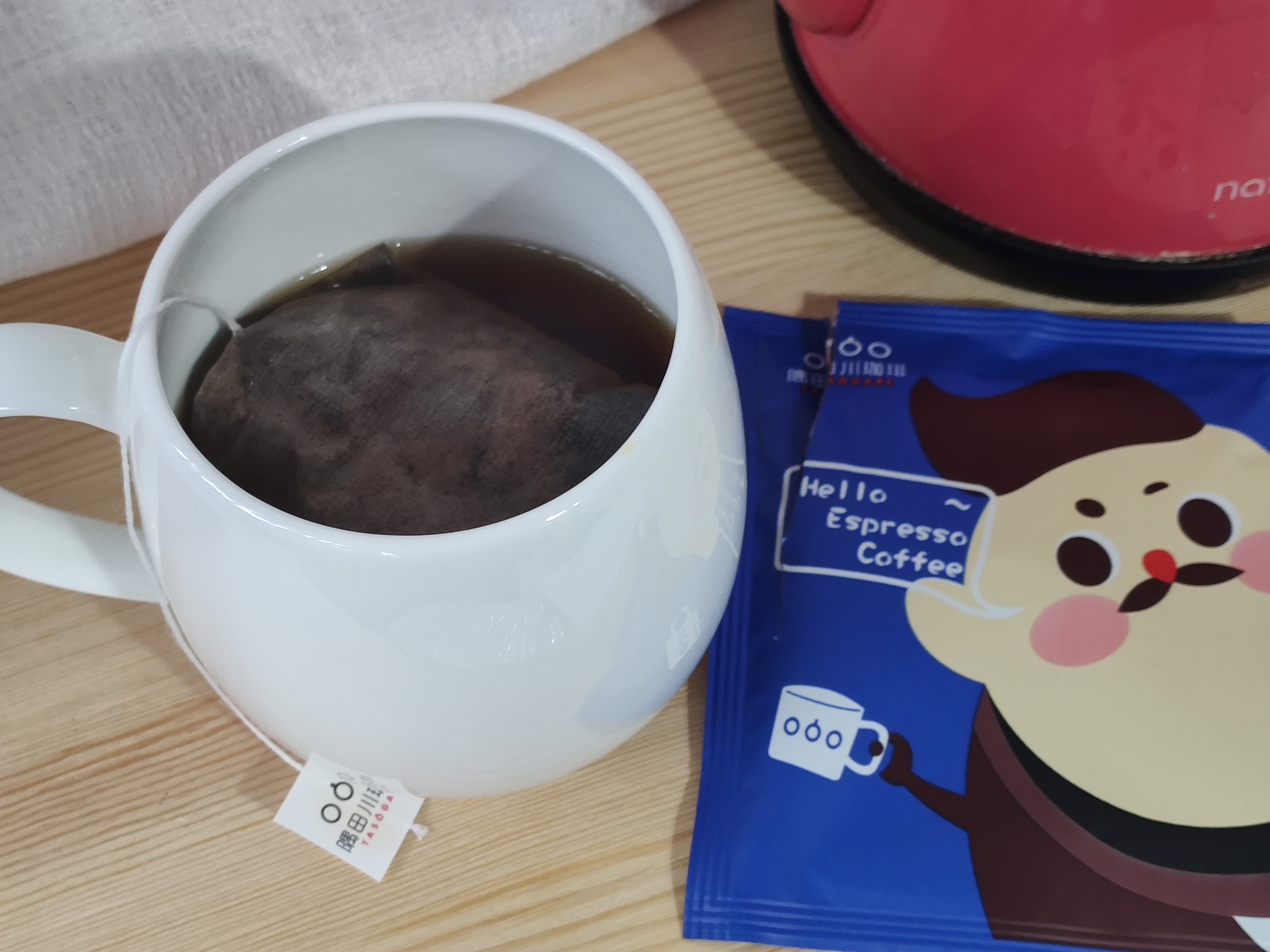 挂袋咖啡和冻干黑咖啡哪个口感好,黑咖啡速溶推荐深度烘焙