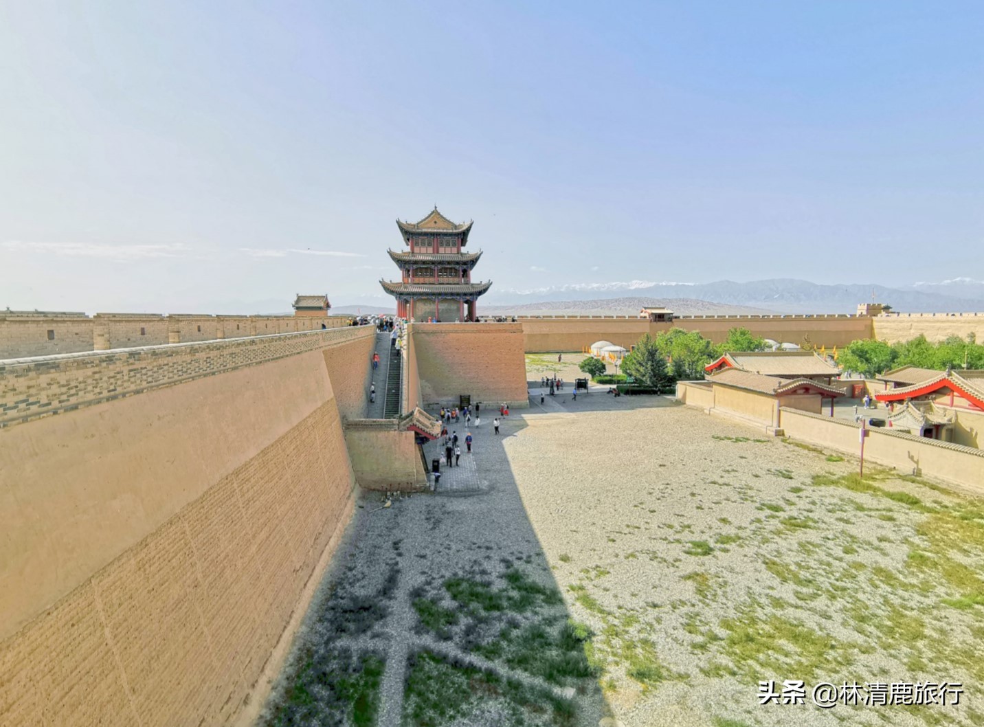 嘉峪关天下第一关古城墙,嘉峪关素有天下第一雄关之称对吗