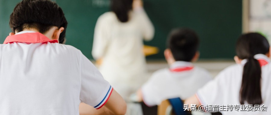 口才主持考级含金量高,主持培训考级吗