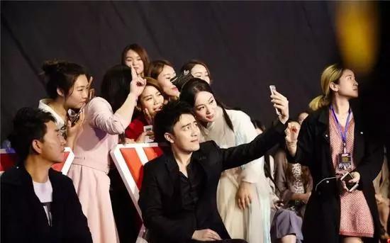 陈欧逆袭归来完整版,陈欧的多元化之路