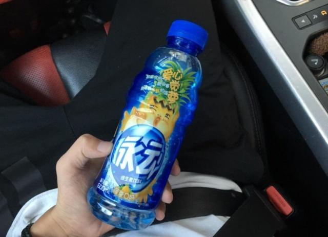 高速堵车尿急现象怎么办,高速堵车尿急解决方法