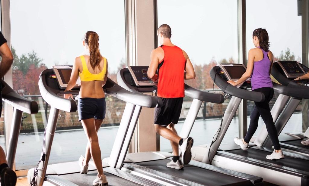 健身房器械有氧椭圆机,椭圆机一类的有氧器械