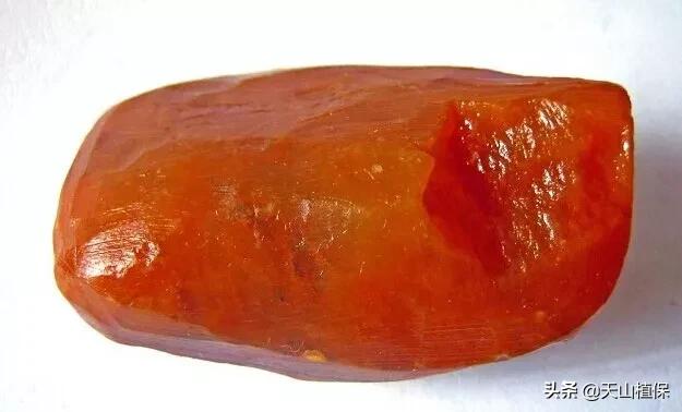 怎么捡到价值极高的石头,捡到一块石头价值千万