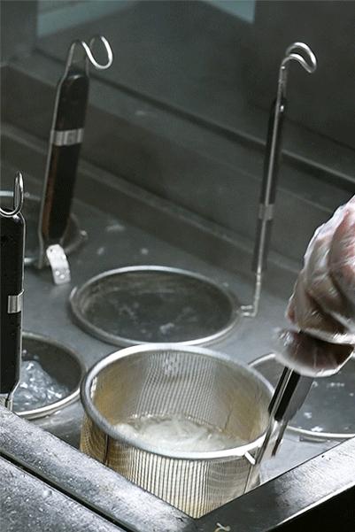 蒙自源米线团购全国通用双人套餐,蒙自源米线推荐