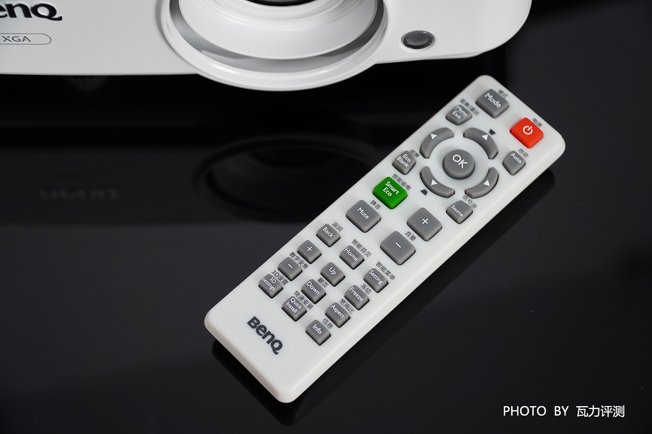 明基e500投影仪白墙上清晰度好吗,明基e500jd投影仪连不了网