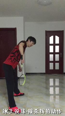 羽毛球挥拍技巧动作,羽毛球引拍和挥拍的动作要领