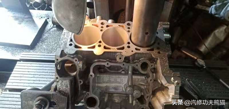 大众途锐急加速发动机故障灯点亮,大众新款途锐车子烧机油