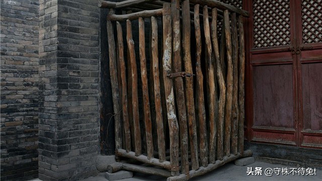 关于防毒面具的发明故事,细思极恐的发明防毒面具