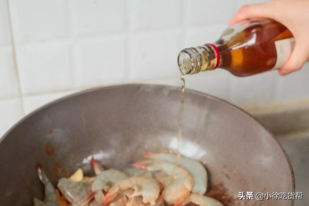 糖醋基围虾炒藕,糖醋基围虾