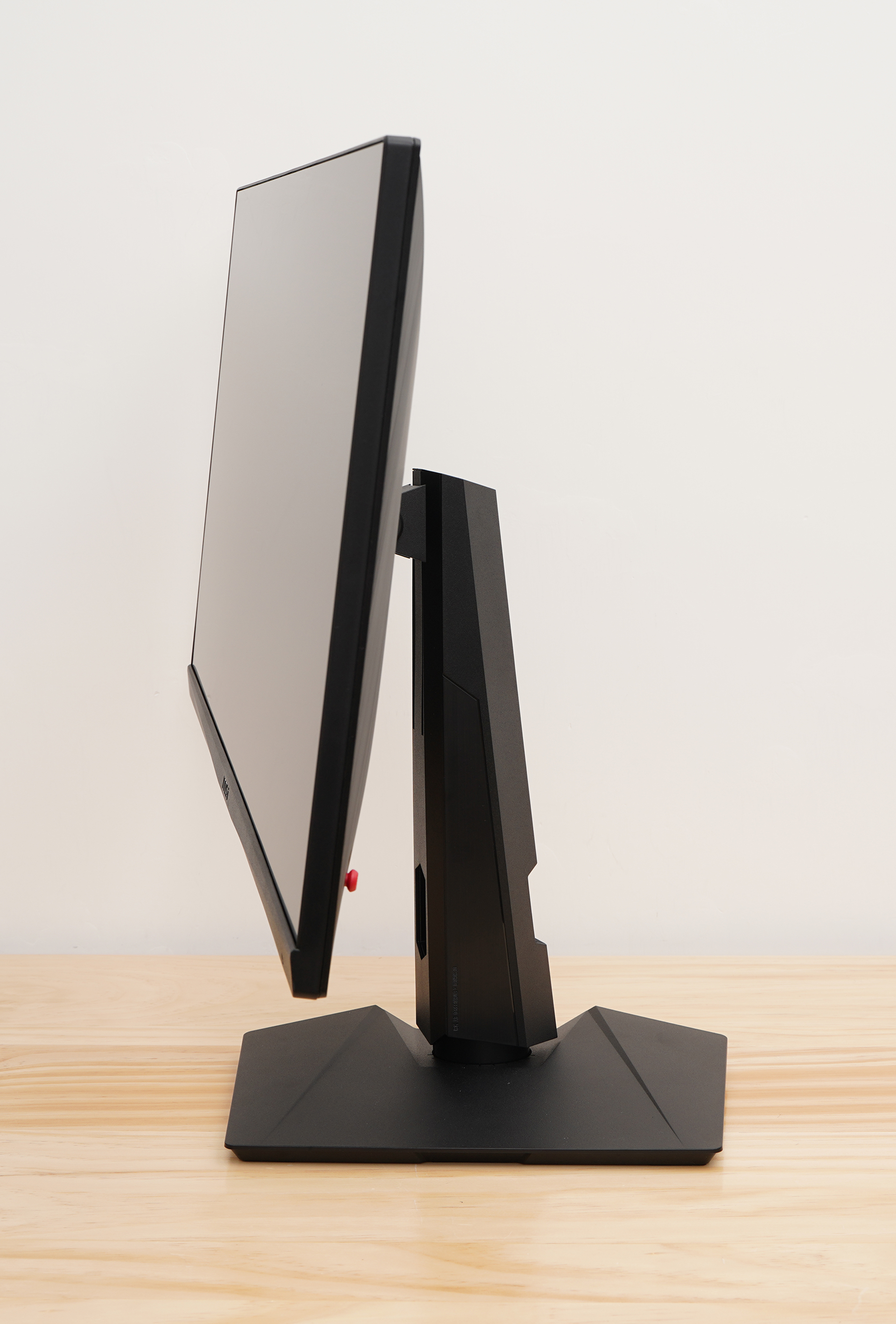 微星G274满血小金刚显示器测评,微星g244f显示器测评