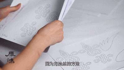 护士小姐用5毛钱的易拉罐，随手一剪猛翻千万倍，网友：手艺牛逼