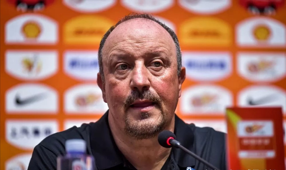 贝尼特斯迎中超开门红,中超战术大师贝尼特斯