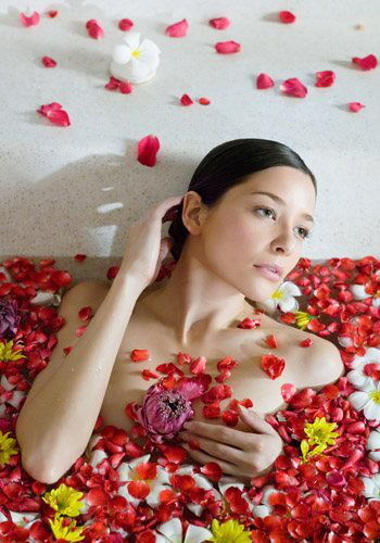 中医崩漏的病机是,妇科崩漏中医好还是西医好