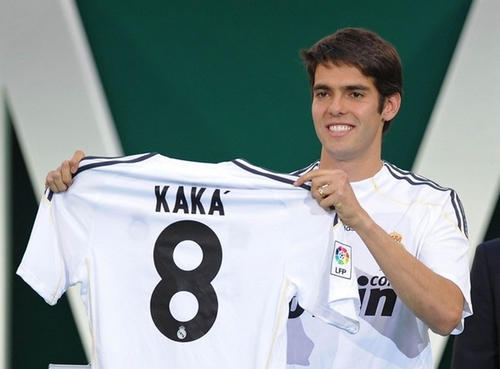 c罗和卡卡巅峰时刻,卡卡和c罗在皇马的每一场比赛