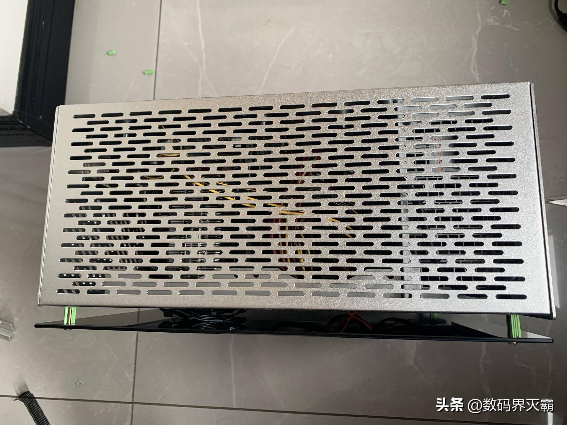 电脑小白穷折腾,我需要一台小机箱,雷匠,Rayarti-M3机箱使用分享