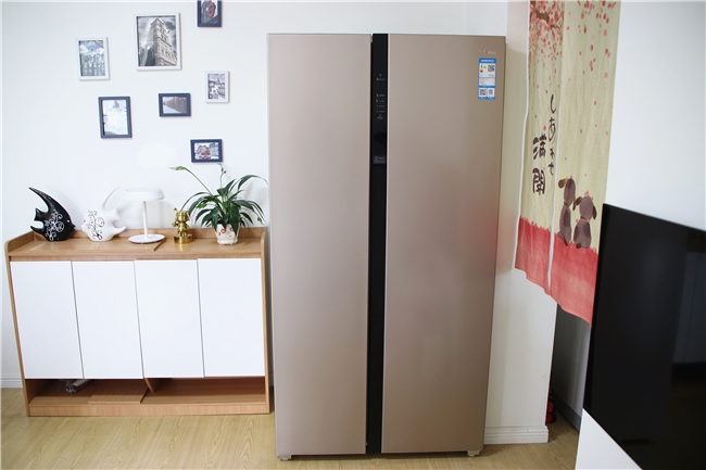 风冷变频双循环大容量美的冰箱,美的超薄冰箱深度60cm评测