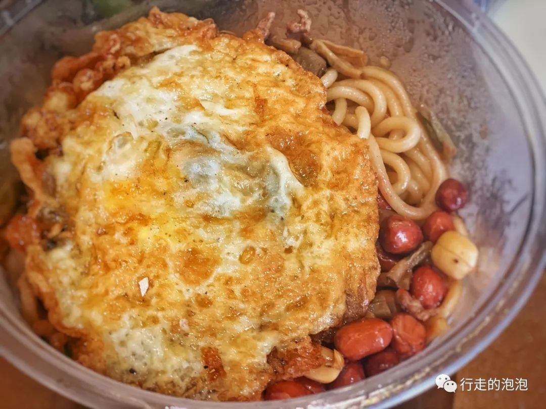 「岳阳攻略」被誉为“湖南夜宵扛把子”的烧烤城,还是小龙虾基地