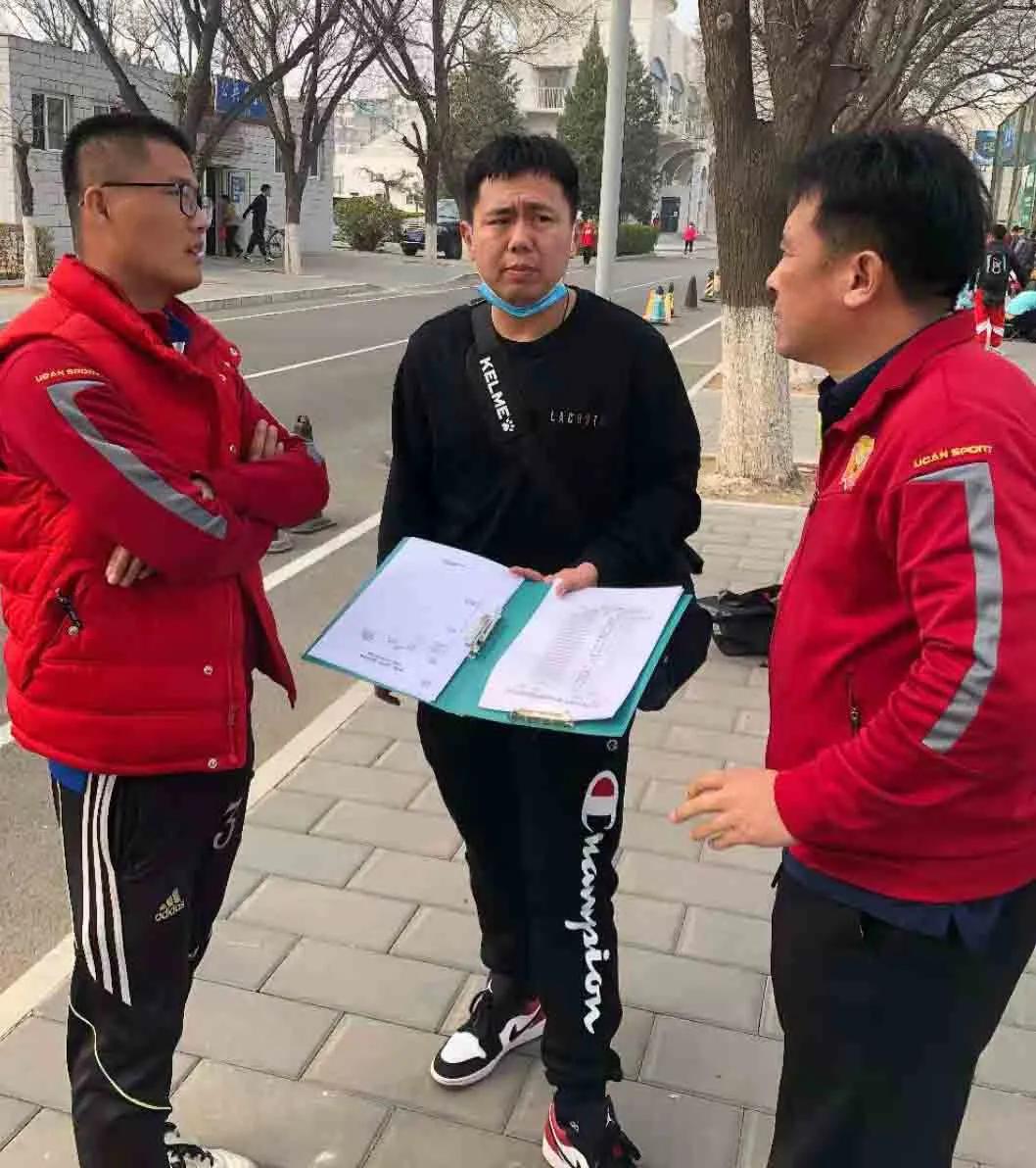 25年队史的草根球队，老男孩的足球故事