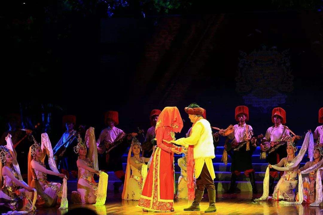 深度解读康定情歌,康定情歌背后的浪漫爱情故事