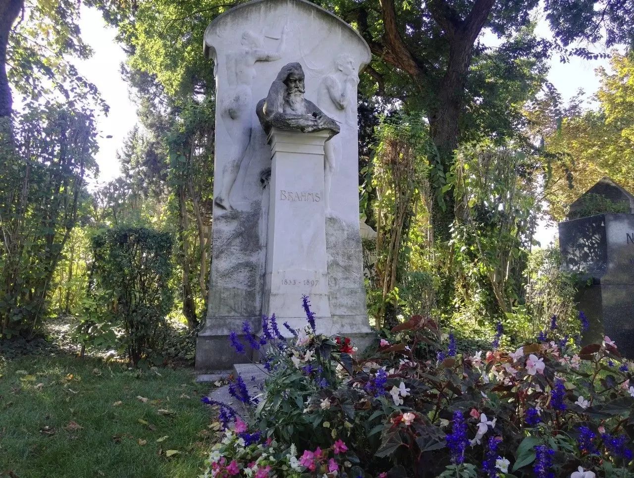 交换手记：皇家墓穴勘探笔记