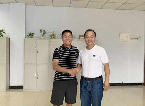 南充丝绸产业第一人张和才入股金诚足球俱乐部