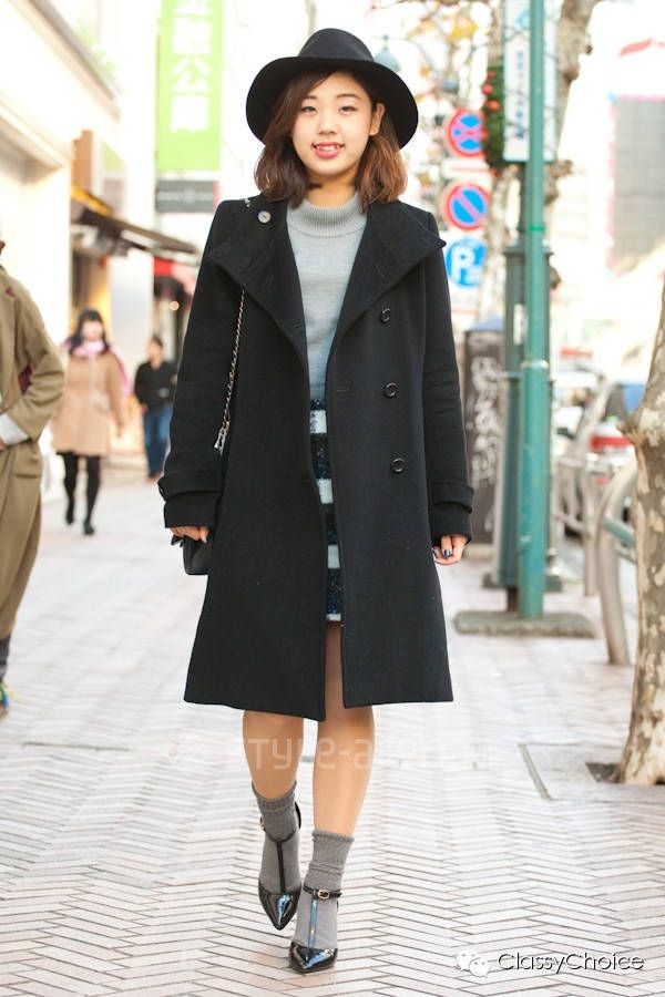 红色包裙怎么穿出高级感,怎么把包变好看