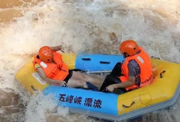 闲坐凉亭、徒步森林、畅快橡皮艇，快来苍溪纳凉避暑~