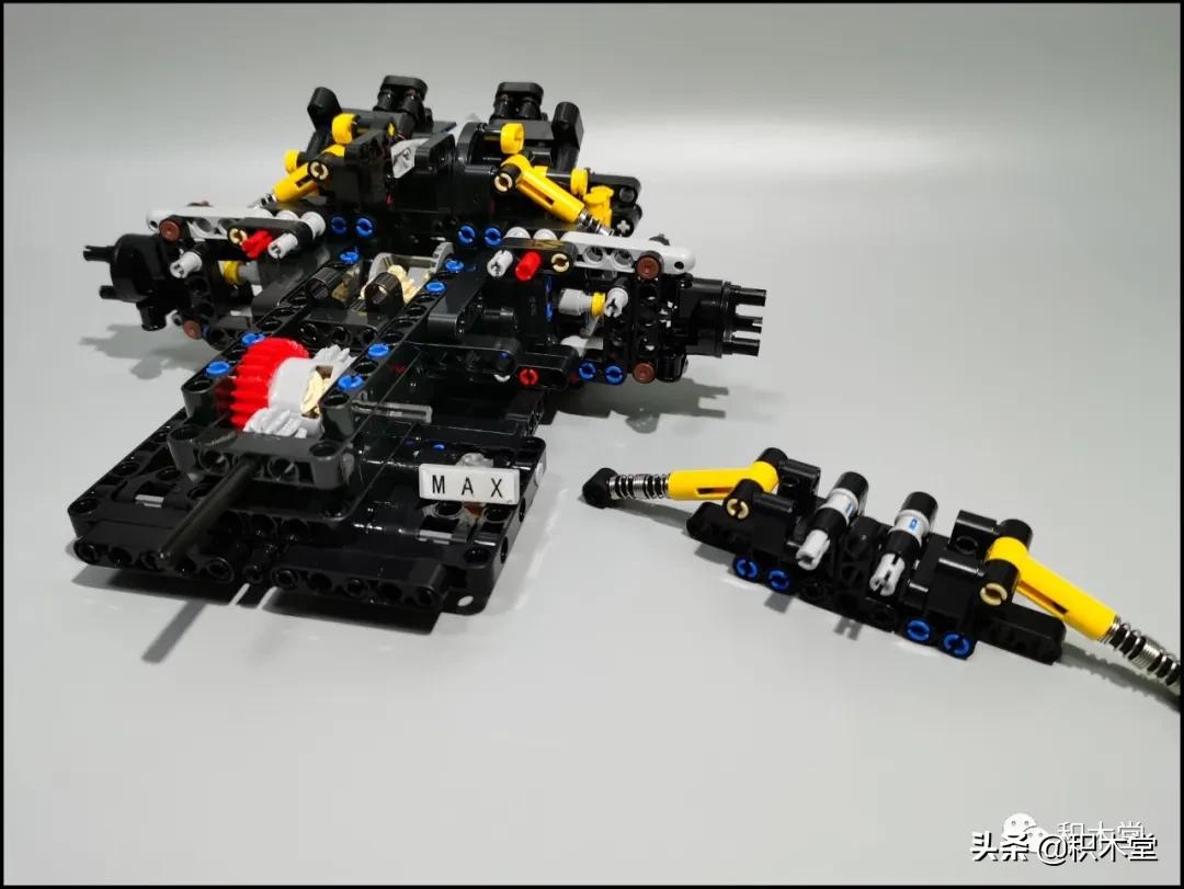 宇星模王13056拼装全过程,宇星模王积木开箱拼装过程