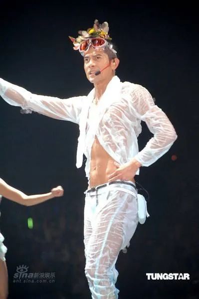 这辈子还能看到演唱会吗,还能再看到演唱会吗