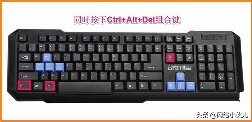 win10开机桌面黑屏只有鼠标指针,win10电脑开机后显示器黑屏有鼠标