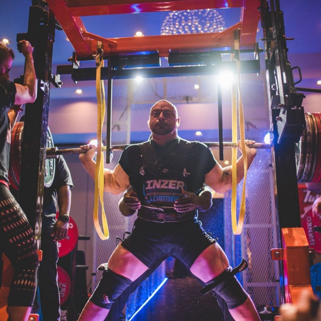 力量举前后对比,力量举与装备