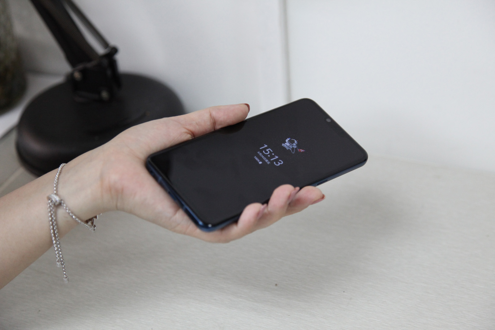 lgg8thinq屏幕显示效果,lgg8thinq总成